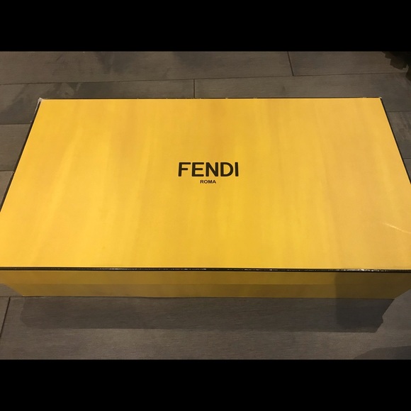 Fendi - Black Velvet Boots - Rockoko - Picture 2 of 11